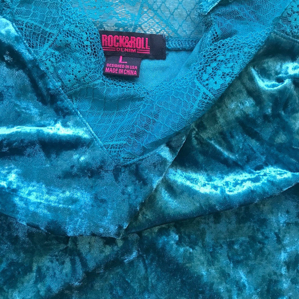 NWT Rock and Roll Cowgirl L turquoise velvet camisole